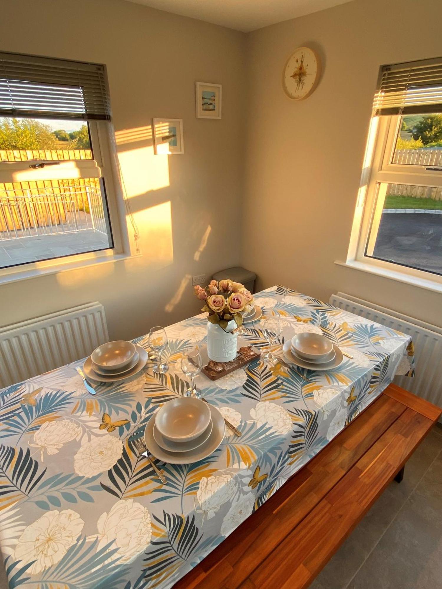 The Gate Lodge At Dunnanew - 4 Star- Sleeps 5 Seaforde Dış mekan fotoğraf